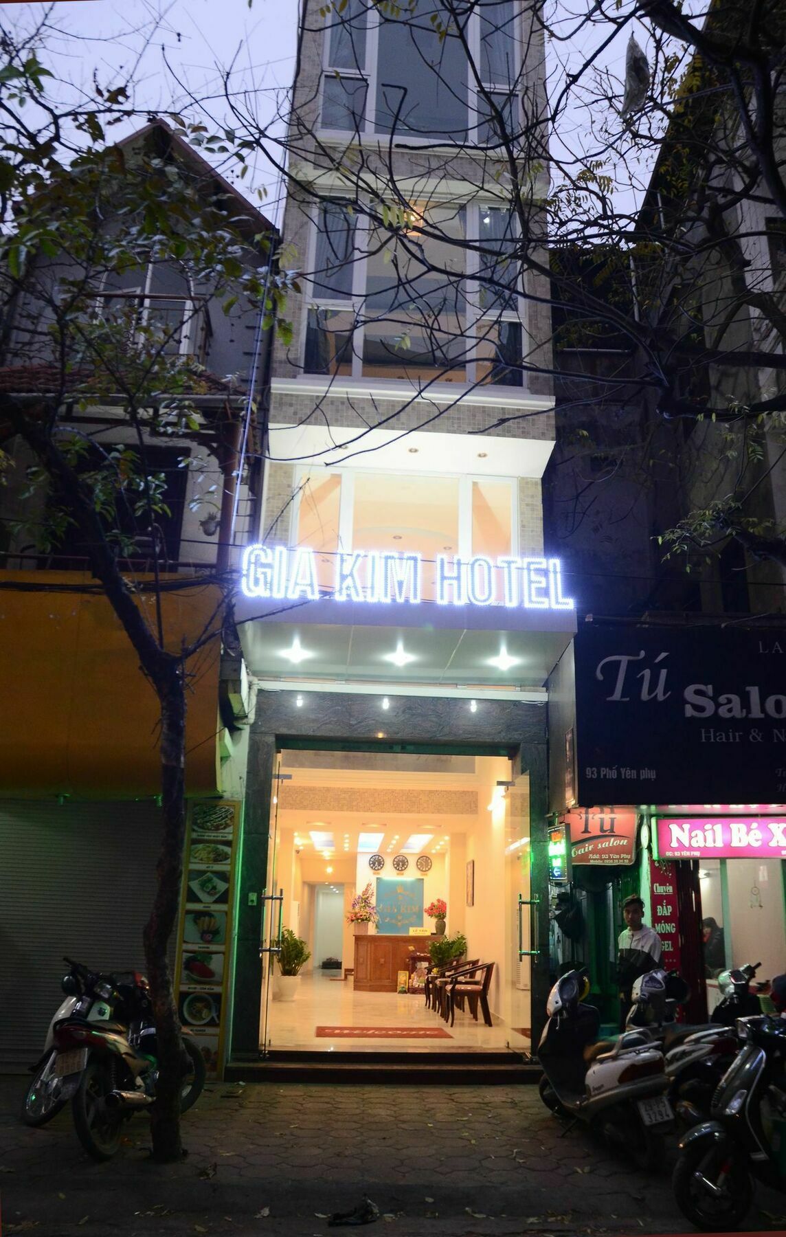 Reddoorz Yen Phu Street Hotel ฮานอย ภายนอก รูปภาพ